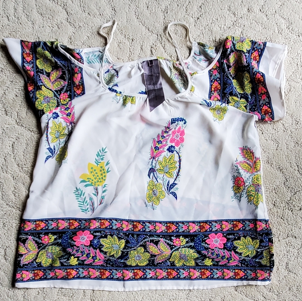 Moon Collection Off shoulder Top